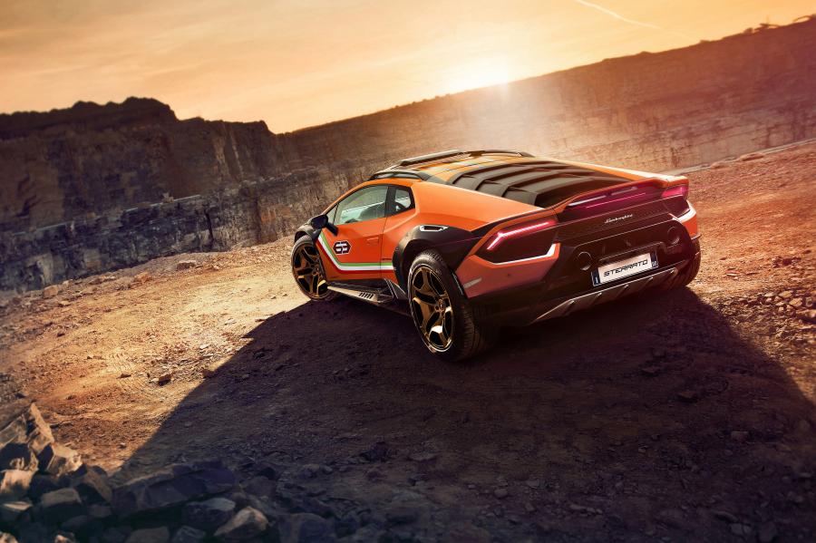  Lamborghini Huracan Sterrato Concept (LB724) 2019 года  (фото 4 из 17)